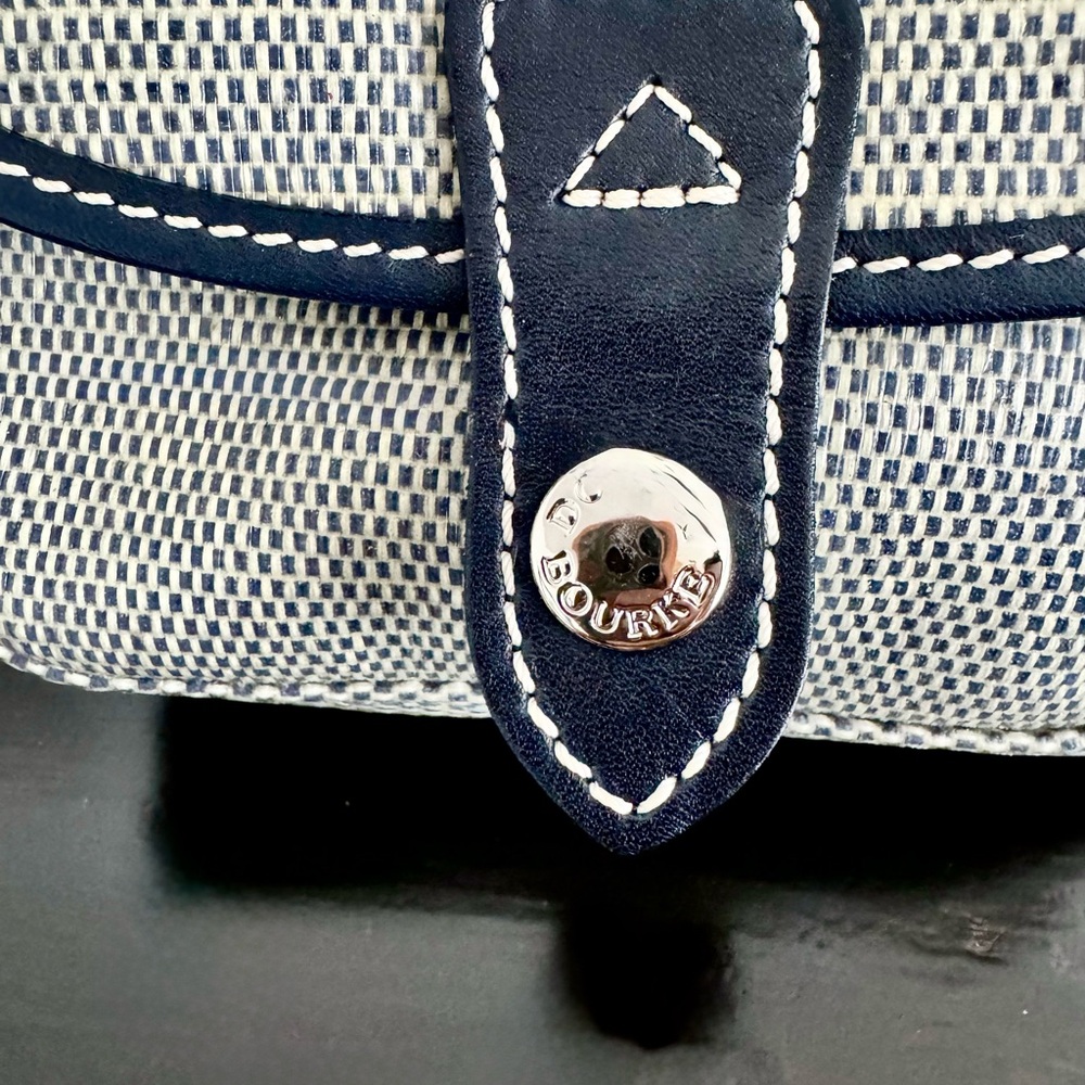 Dooney & Bourke Vintage Y2K Oncour Woven Canvas Mini Wristlet w/ Hang Tag EUC - Picture 4 of 12